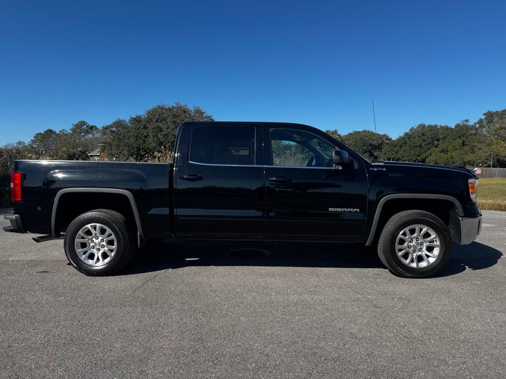 GMC Sierra 1500 4WD Crew Cab 143.5" SLE 2015
