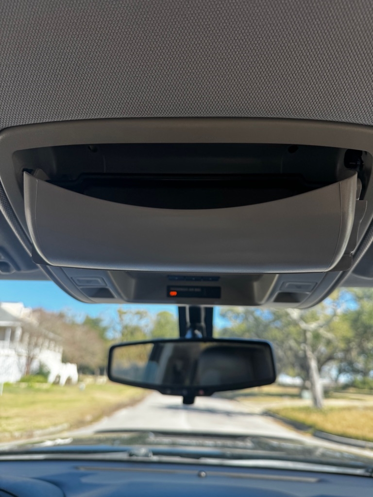 GMC Sierra 1500 4WD Crew Cab 143.5" SLE 2015