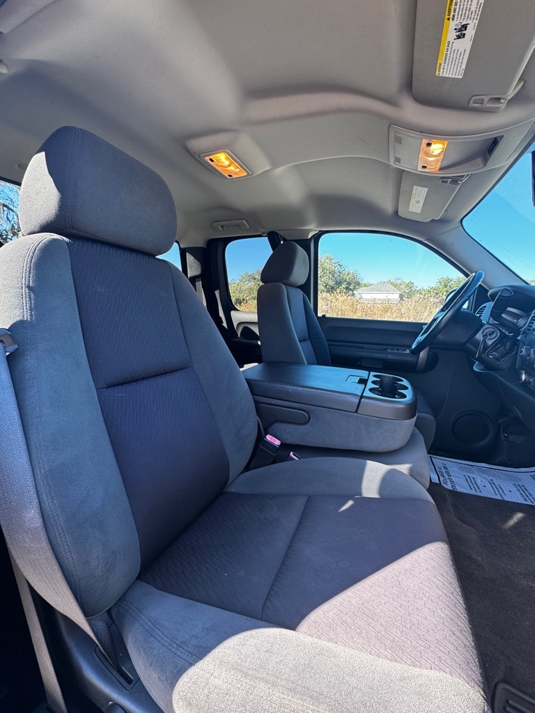 Chevrolet Silverado 1500 2WD Ext Cab 143.5" LT 2009