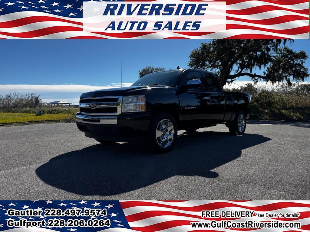 2009 Chevrolet Silverado 1500 2WD Ext Cab 143.5" LT