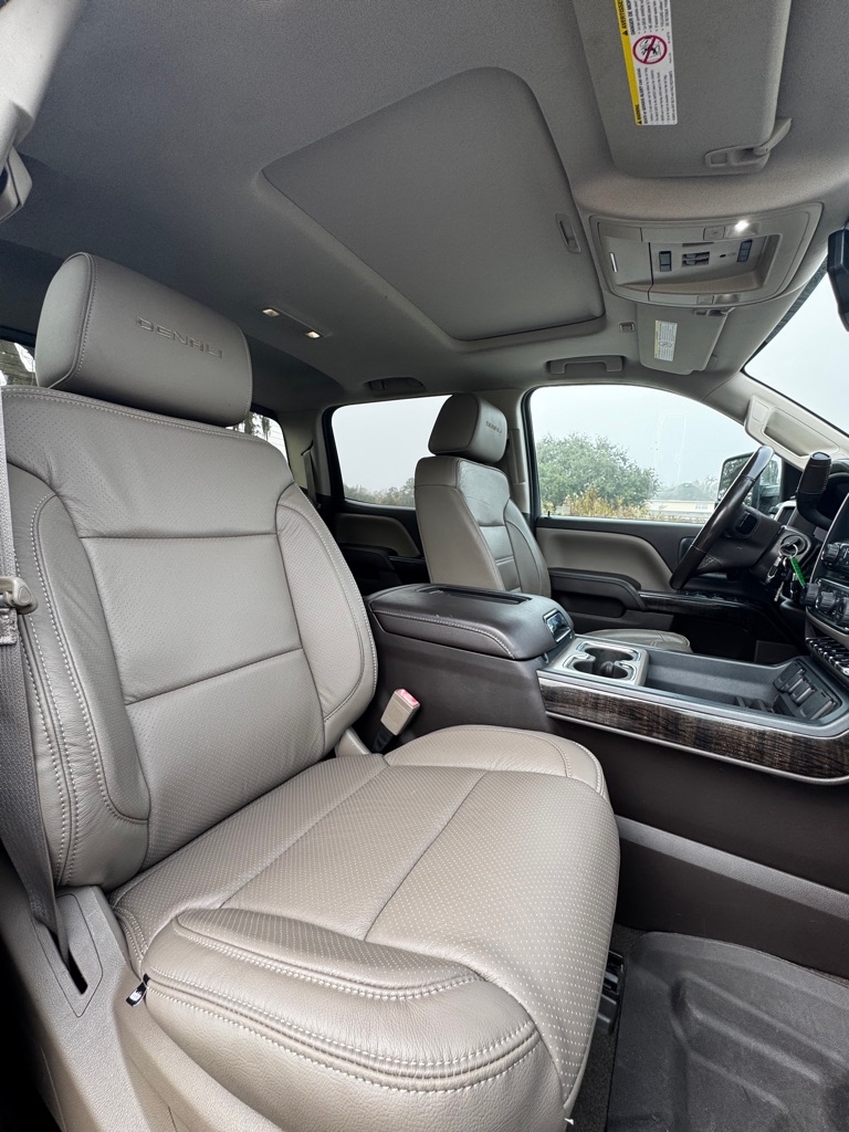 GMC Sierra 2500HD 4WD Crew Cab 153.7" Denali 2016