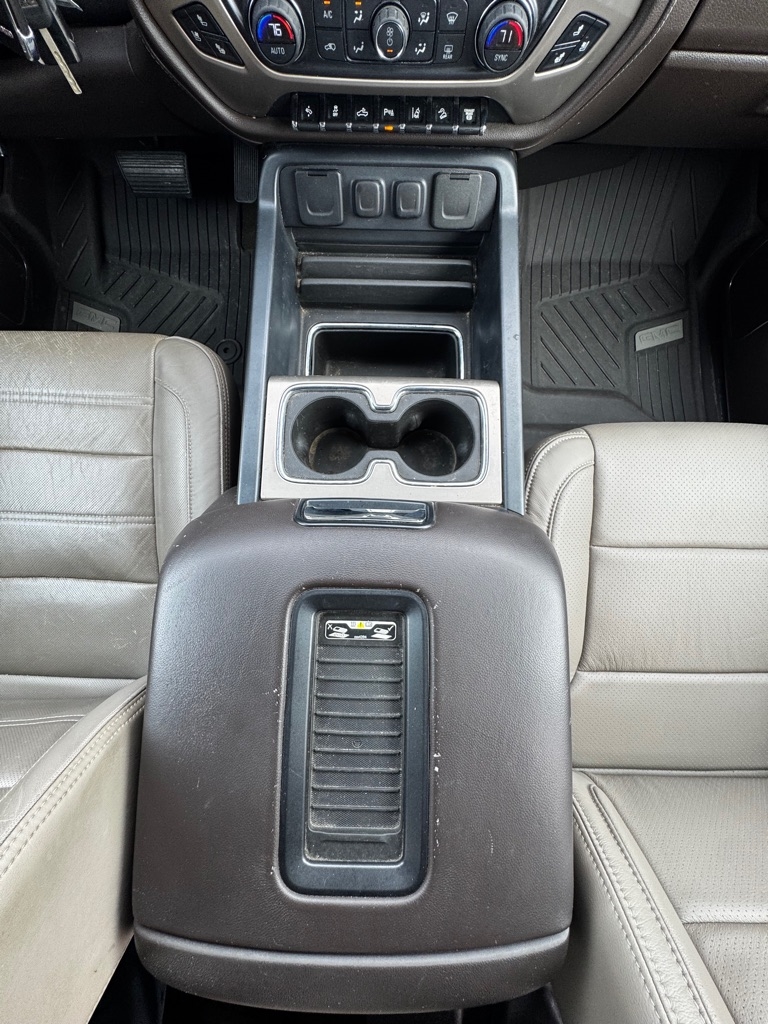 GMC Sierra 2500HD 4WD Crew Cab 153.7" Denali 2016