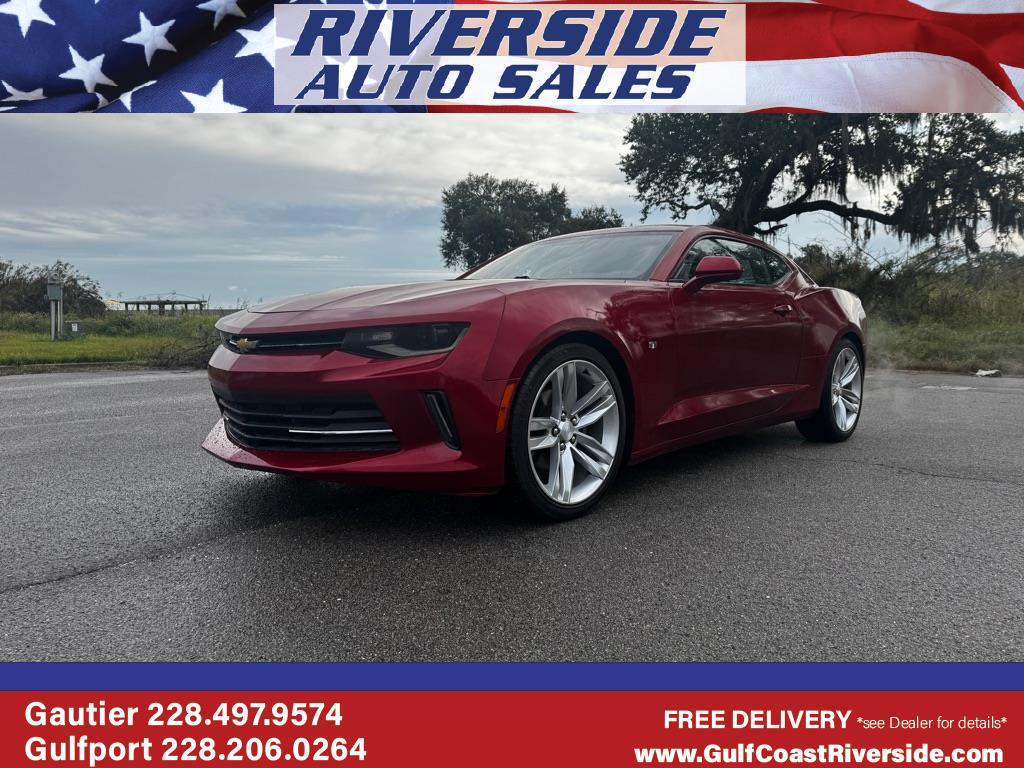 2017 Chevrolet Camaro 2dr Cpe 2LT