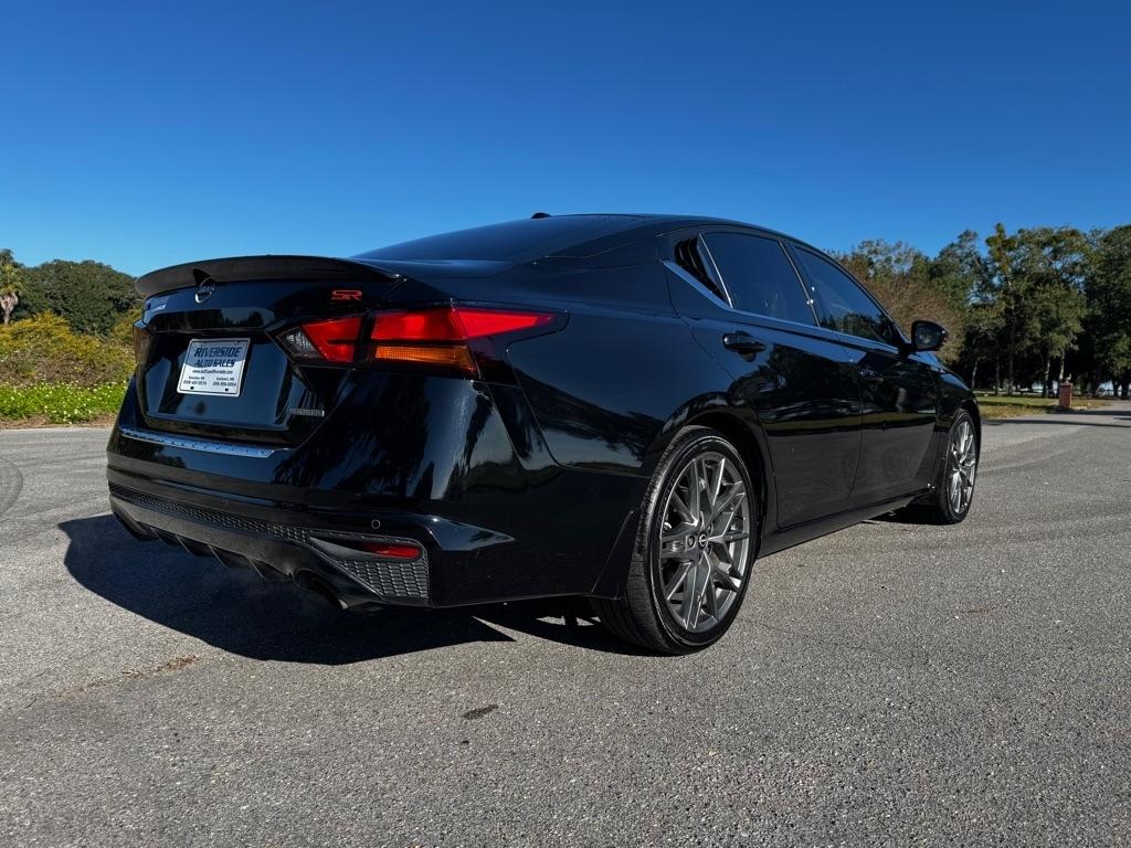 Nissan Altima 2.0 SR Sedan 2023