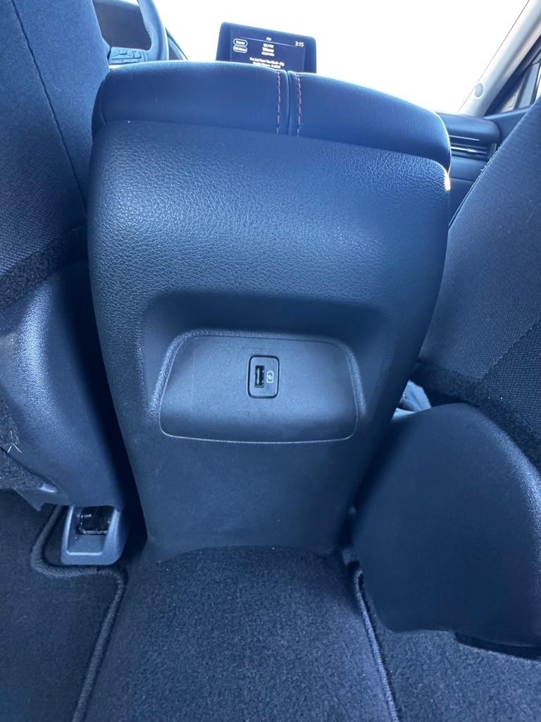 Nissan Sentra SR CVT 2025