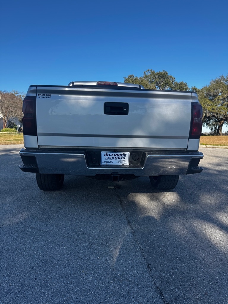 Chevrolet Silverado 1500 2WD Crew Cab 143.5" LT w/1LT 2015