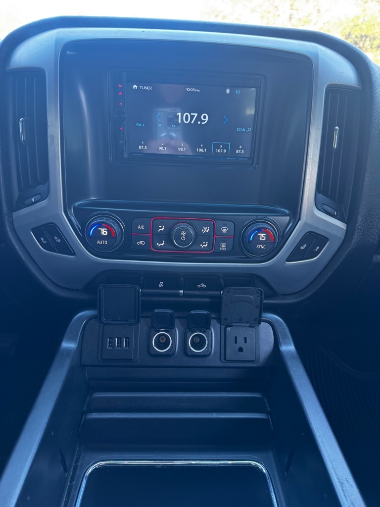 Chevrolet Silverado 1500 2WD Crew Cab 143.5" LT w/1LT 2015