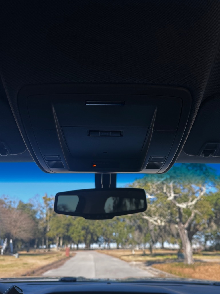 Chevrolet Silverado 1500 2WD Crew Cab 143.5" LT w/1LT 2015