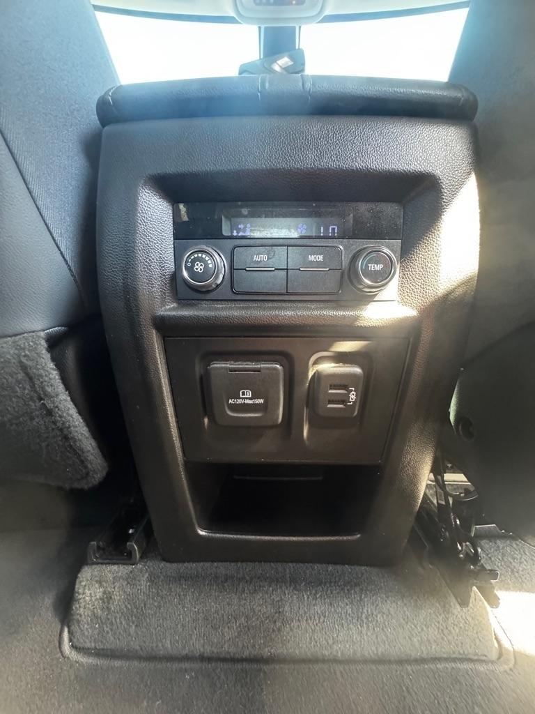 Chevrolet Traverse FWD 4dr LT Leather w/3LT 2019