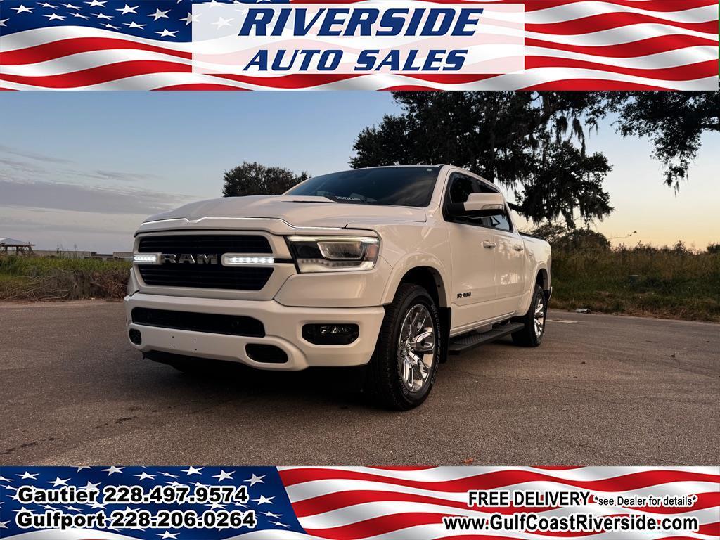2022 RAM 1500 Laramie 4x2 Crew Cab 5'7" Box