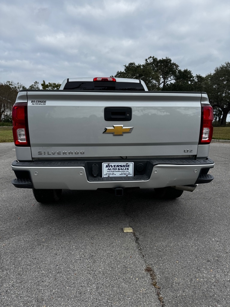 Chevrolet Silverado 1500 4WD Crew Cab 143.5" LTZ w/2LZ 2016