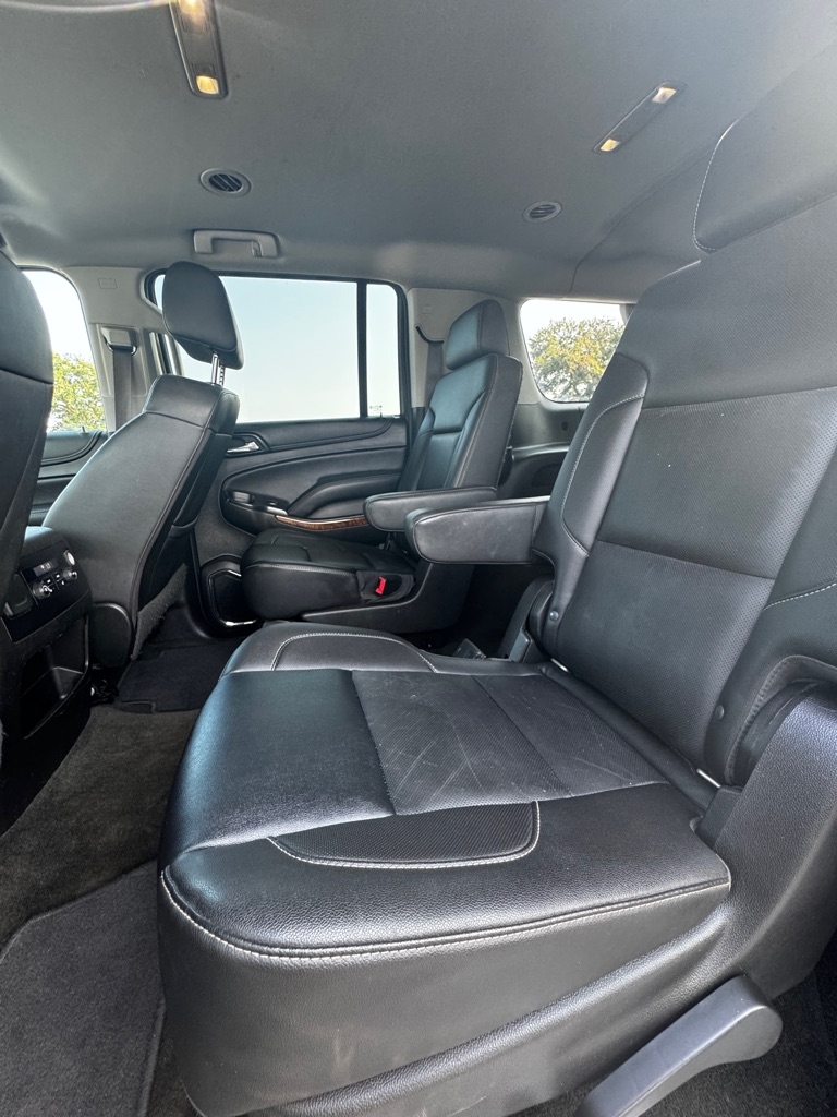 Chevrolet Suburban 4WD 4dr 1500 Premier 2017