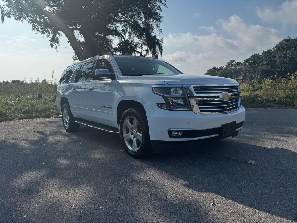 Chevrolet Suburban 4WD 4dr 1500 Premier 2017