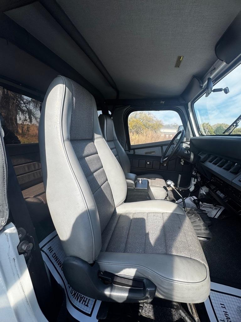 Jeep Wrangler 2dr Base 1992