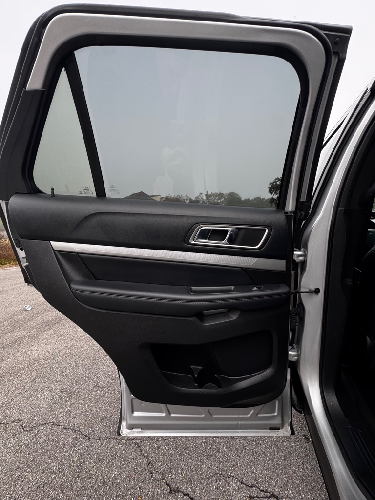 Ford Explorer FWD 4dr XLT 2016