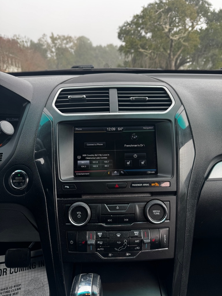 Ford Explorer FWD 4dr XLT 2016