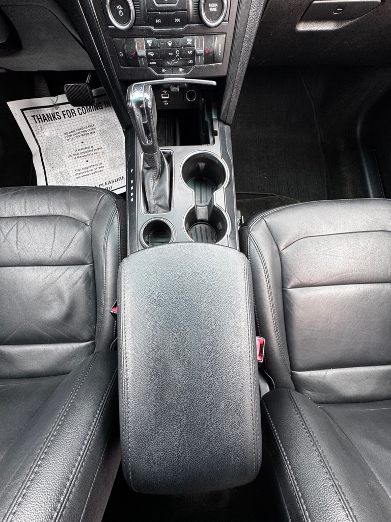 Ford Explorer FWD 4dr XLT 2016