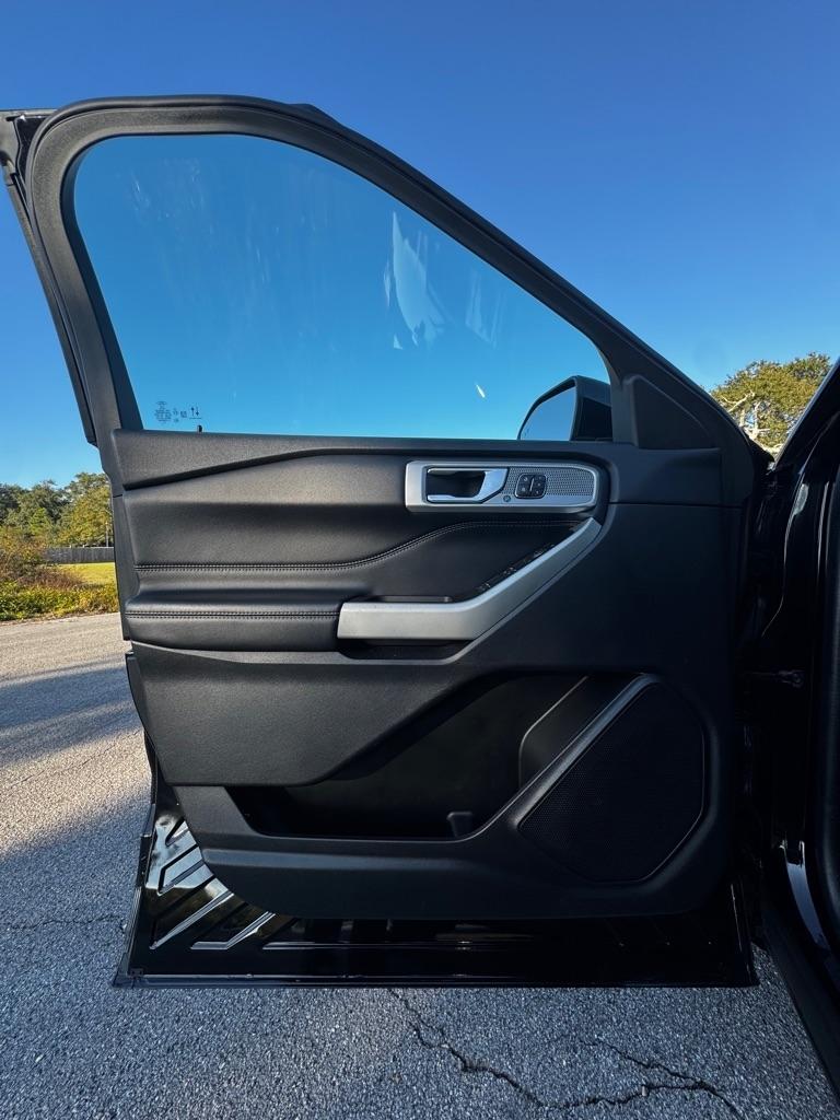 Ford Explorer Limited RWD 2022