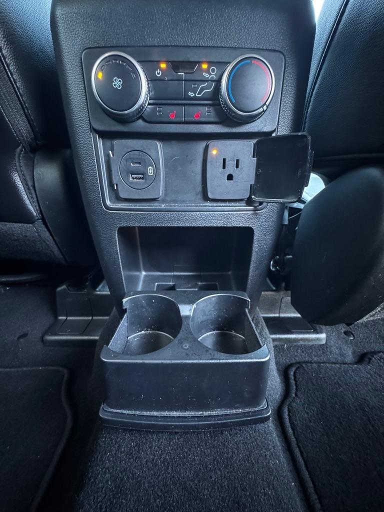 Ford Explorer Limited RWD 2022