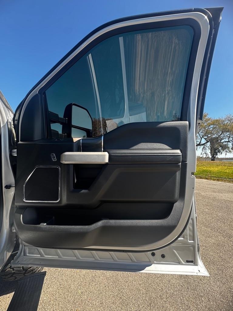 Ford F-150 Lariat SuperCrew 4WD 2019