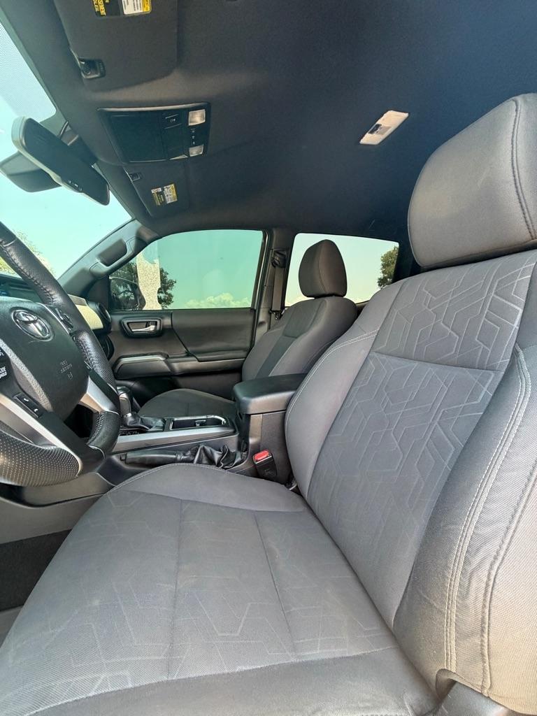 Toyota Tacoma  2019