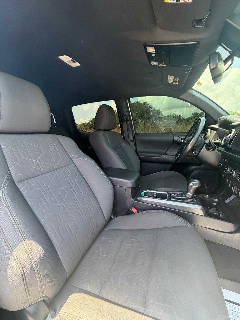 Toyota Tacoma  2019