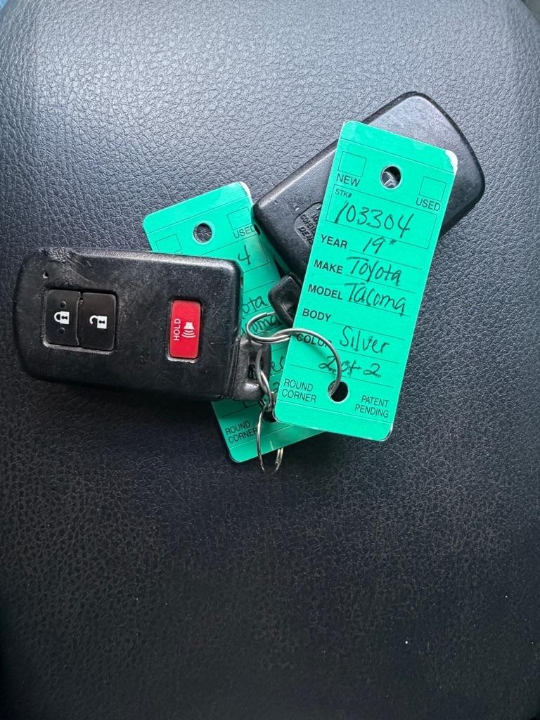 Toyota Tacoma  2019