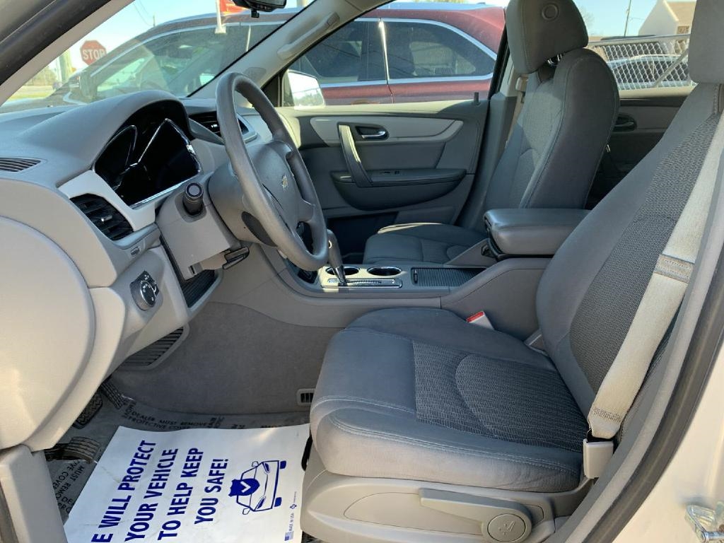 Chevrolet Traverse FWD 4dr LS w/1LS 2016