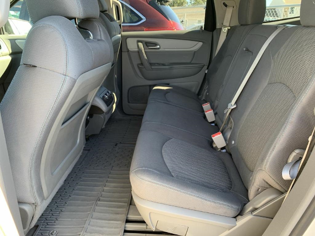 Chevrolet Traverse FWD 4dr LS w/1LS 2016