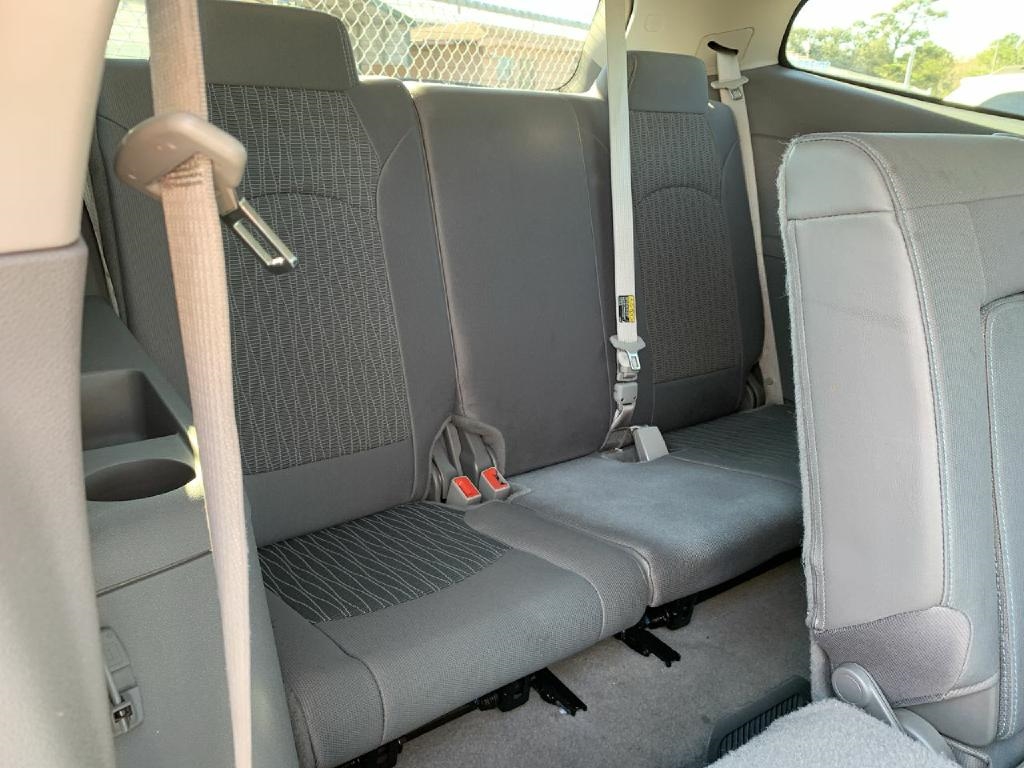 Chevrolet Traverse FWD 4dr LS w/1LS 2016