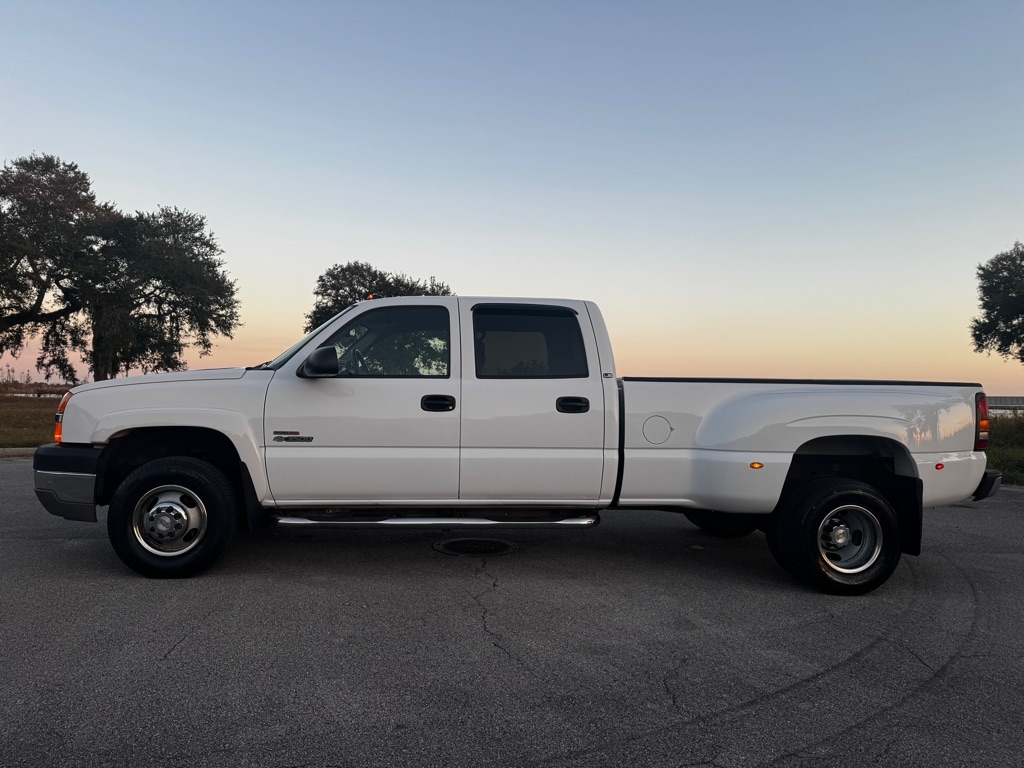 Chevrolet Silverado 3500 Crew Cab 167" WB DRW LS 2004