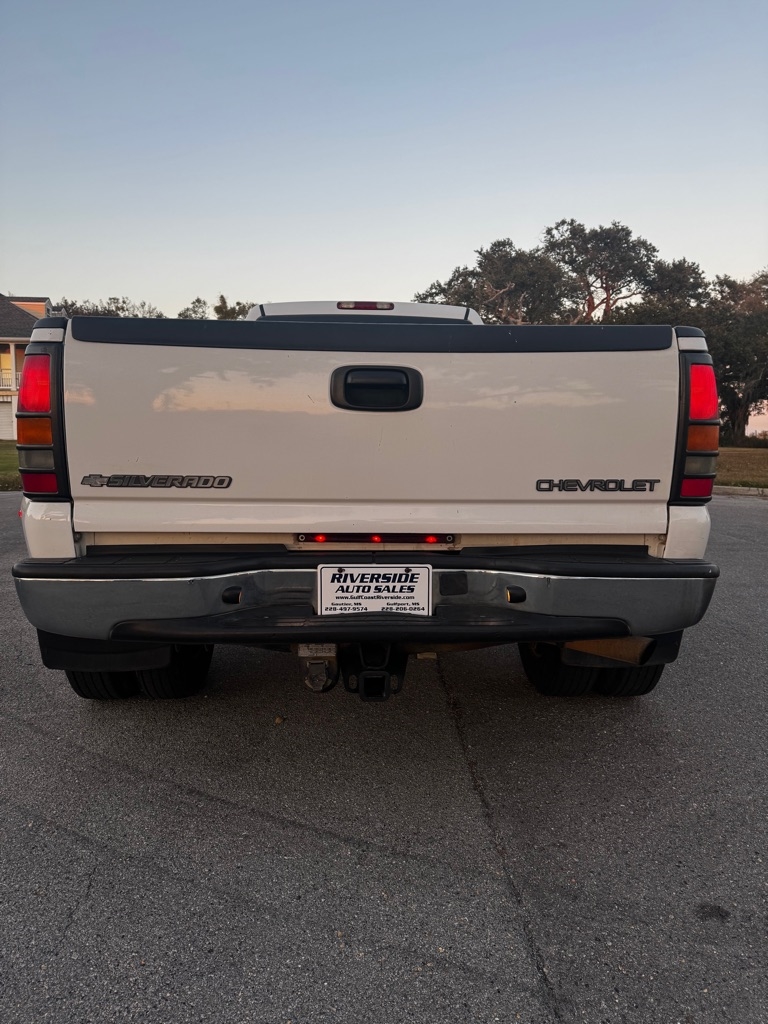 Chevrolet Silverado 3500 Crew Cab 167" WB DRW LS 2004