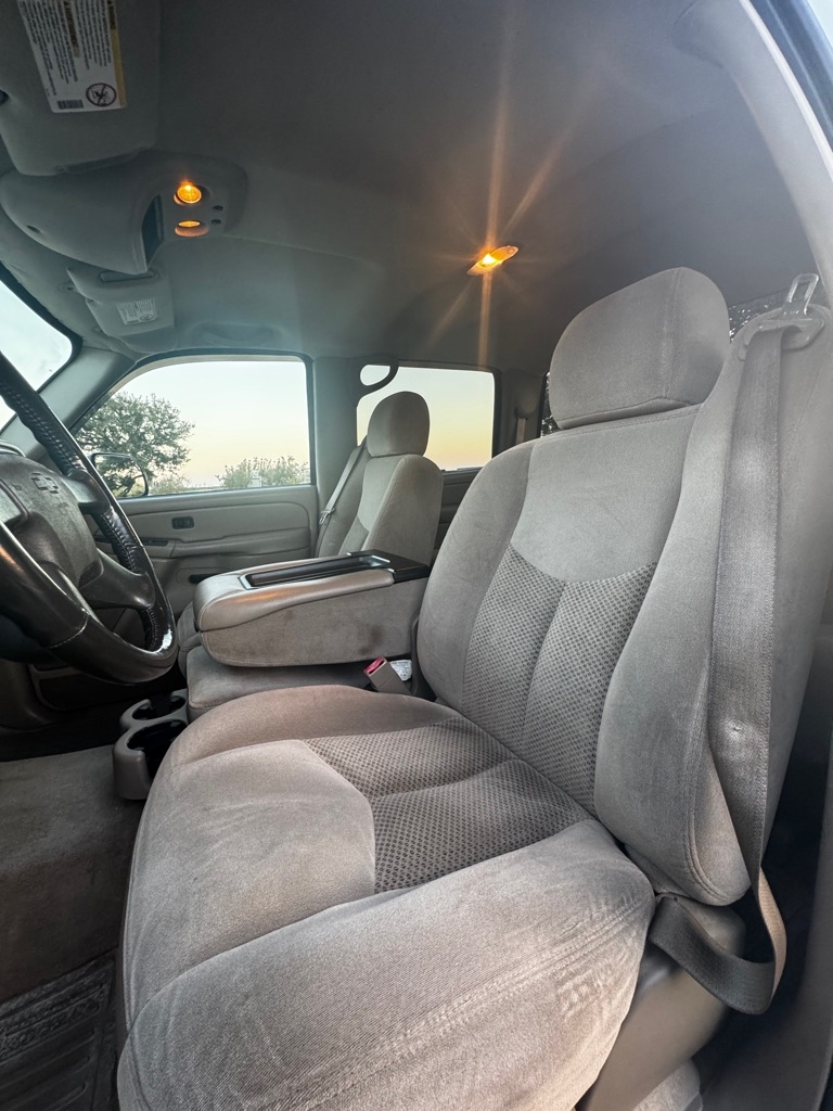 Chevrolet Silverado 3500 Crew Cab 167" WB DRW LS 2004