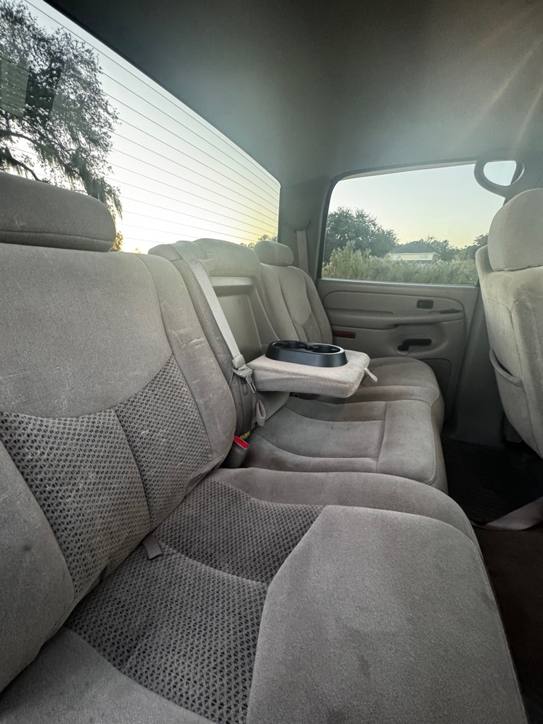 Chevrolet Silverado 3500 Crew Cab 167" WB DRW LS 2004