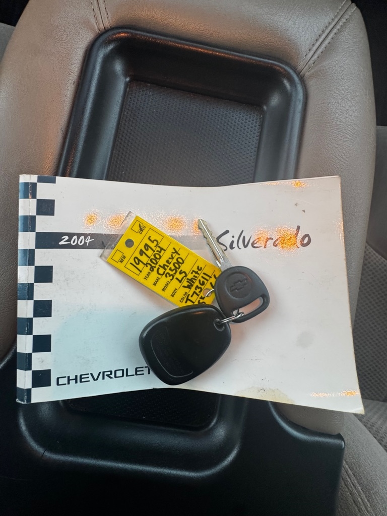 Chevrolet Silverado 3500 Crew Cab 167" WB DRW LS 2004