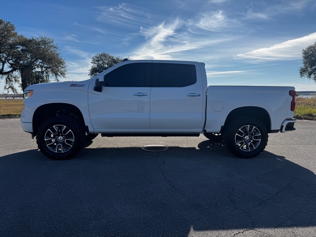 Chevrolet Silverado 1500 4WD Crew Cab 147" RST 2022