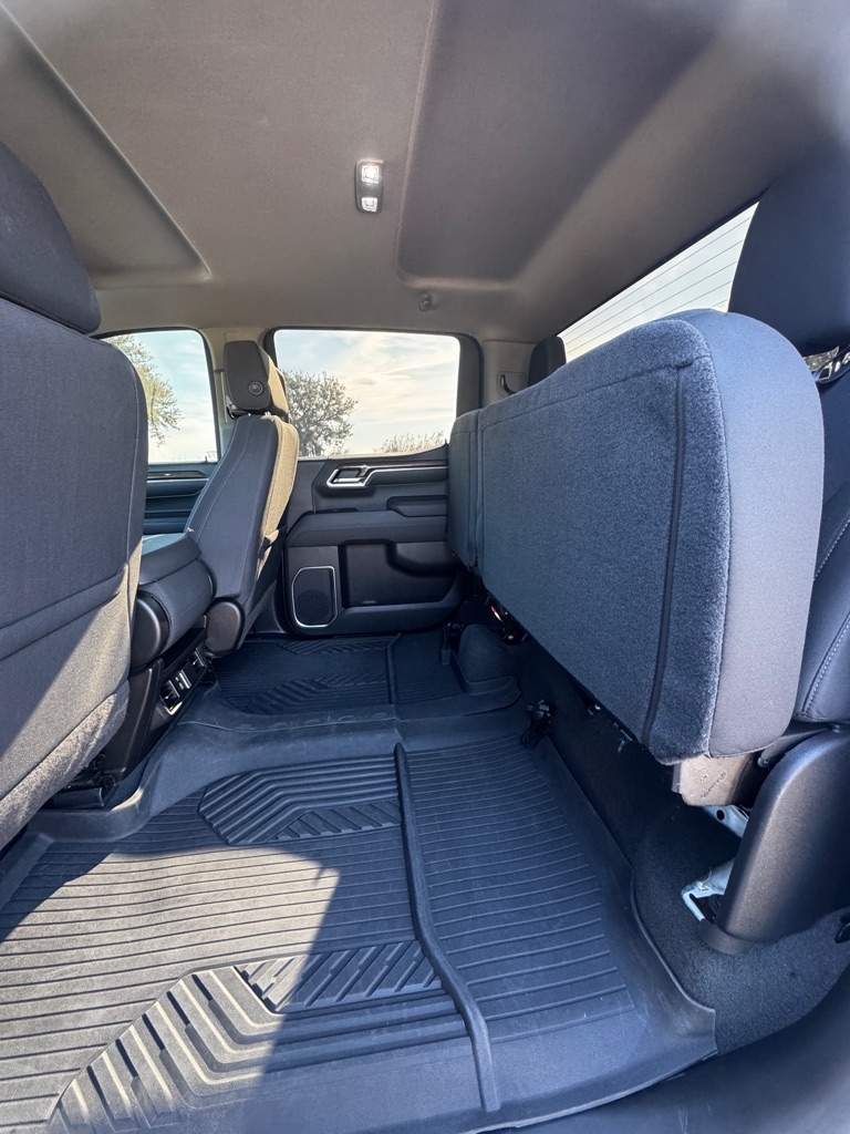 Chevrolet Silverado 1500 4WD Crew Cab 147" RST 2022