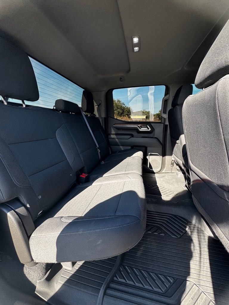 Chevrolet Silverado 1500 4WD Crew Cab 147" RST 2022