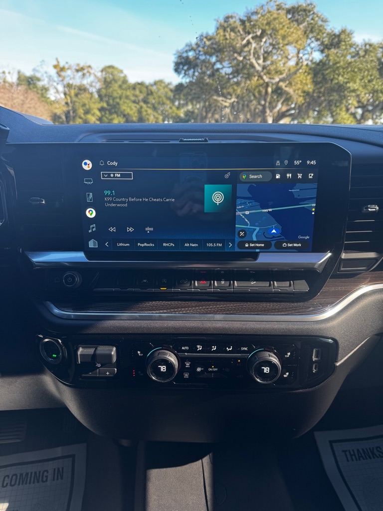 Chevrolet Silverado 1500 4WD Crew Cab 147" RST 2022