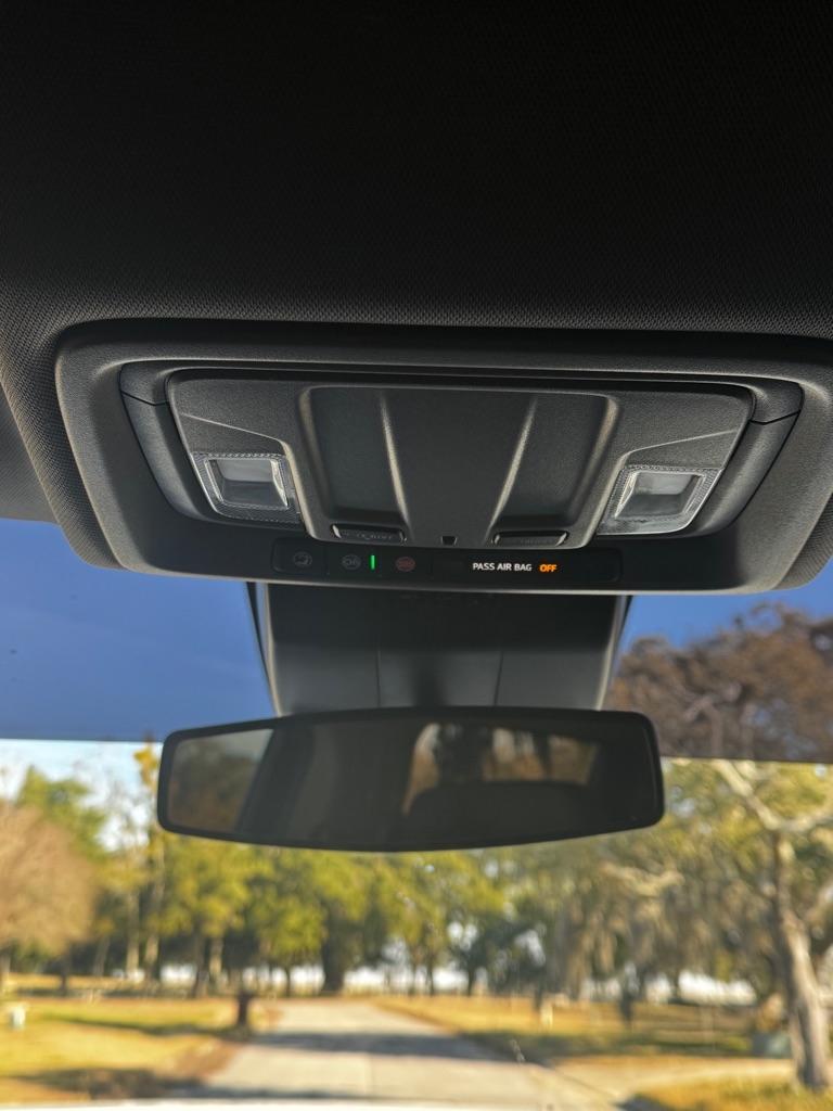 Chevrolet Silverado 1500 4WD Crew Cab 147" RST 2022