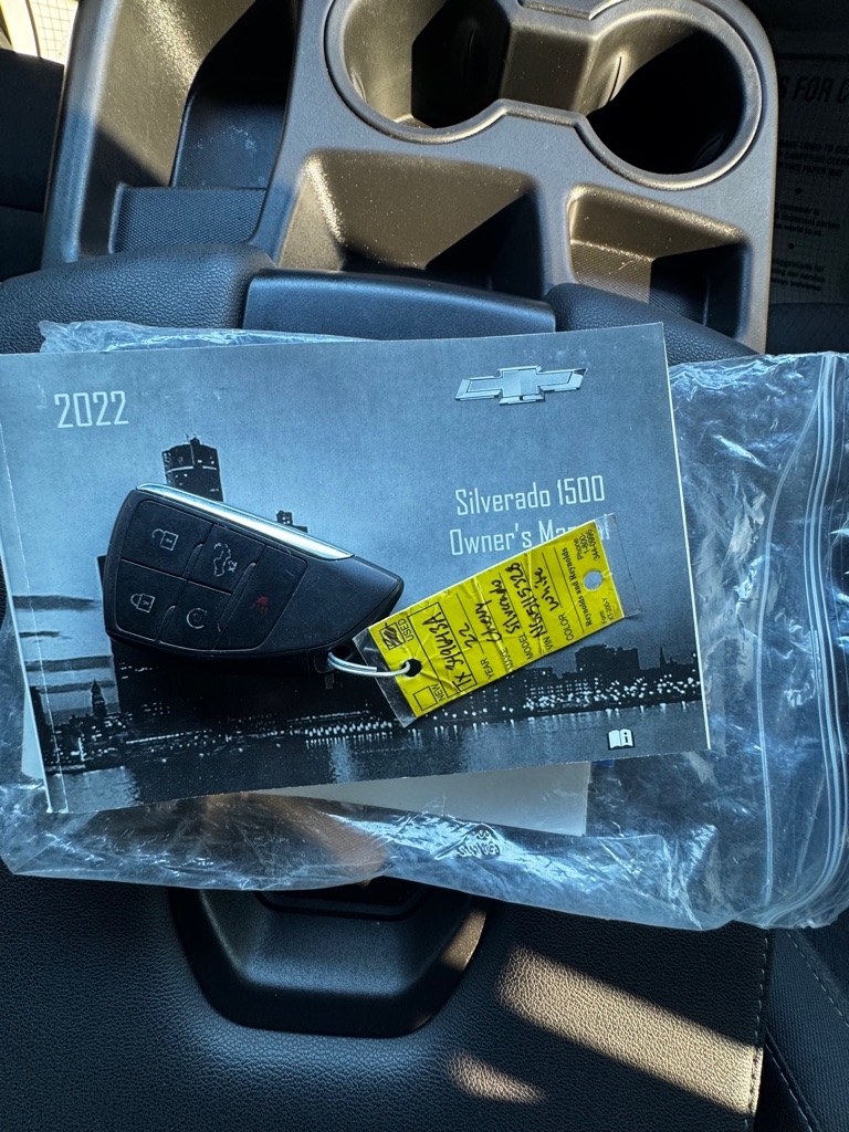 Chevrolet Silverado 1500 4WD Crew Cab 147" RST 2022