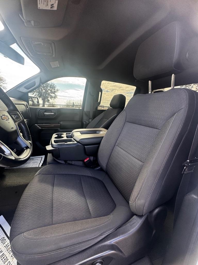 Chevrolet Silverado 1500 4WD Crew Cab 147" LT 2020