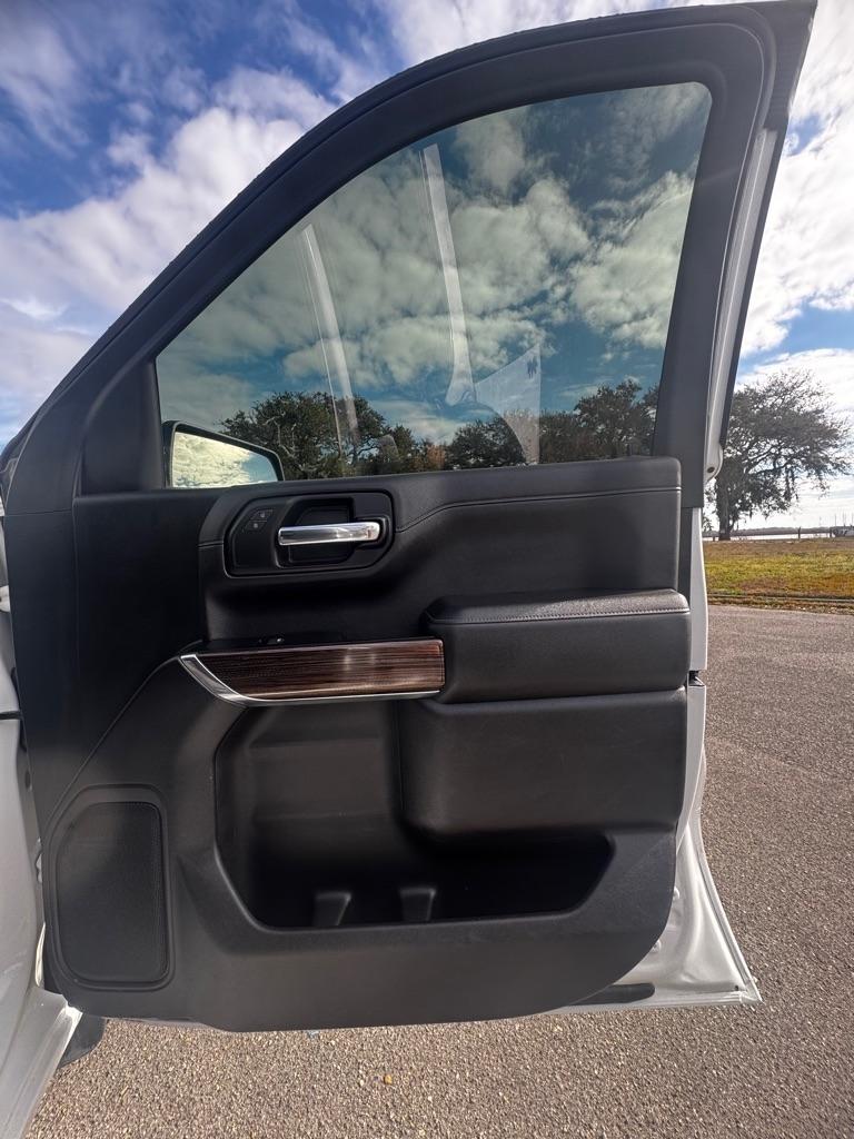 Chevrolet Silverado 1500 4WD Crew Cab 147" LT 2020