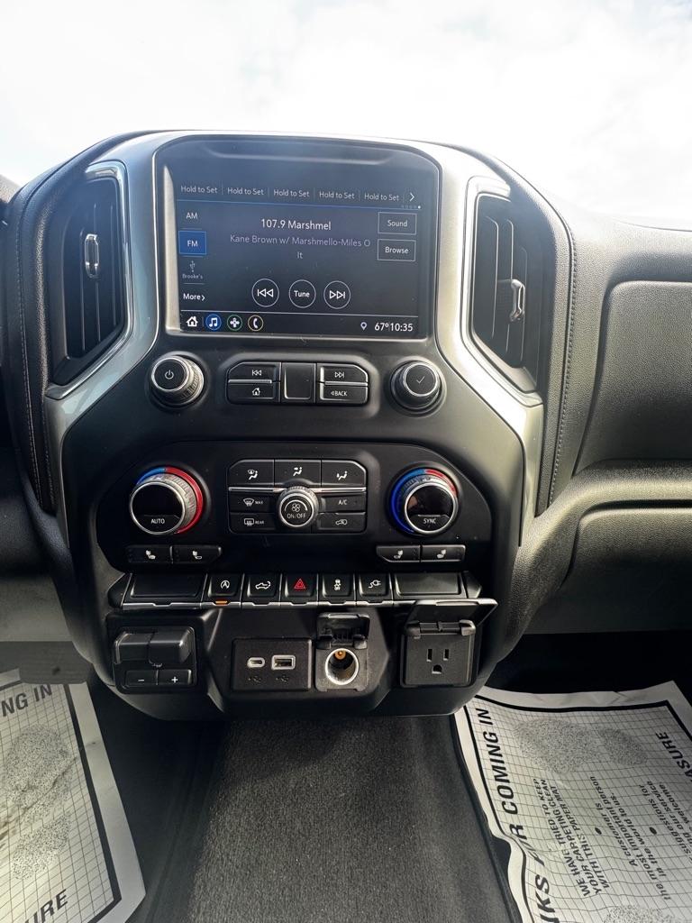 Chevrolet Silverado 1500 4WD Crew Cab 147" LT 2020