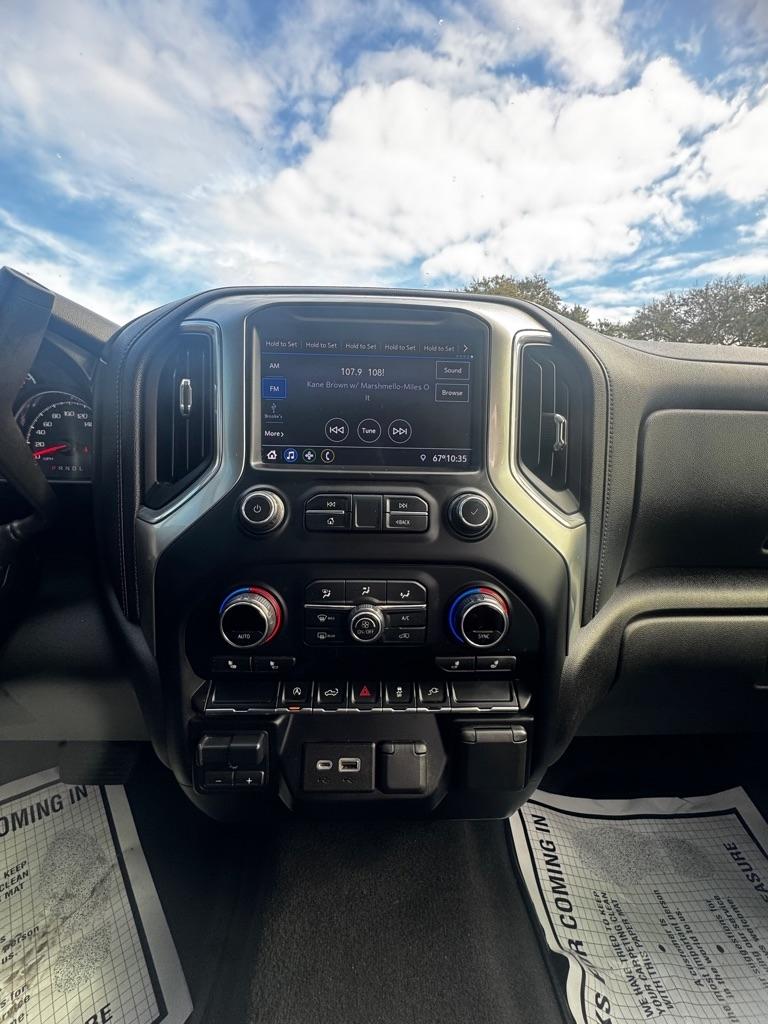 Chevrolet Silverado 1500 4WD Crew Cab 147" LT 2020