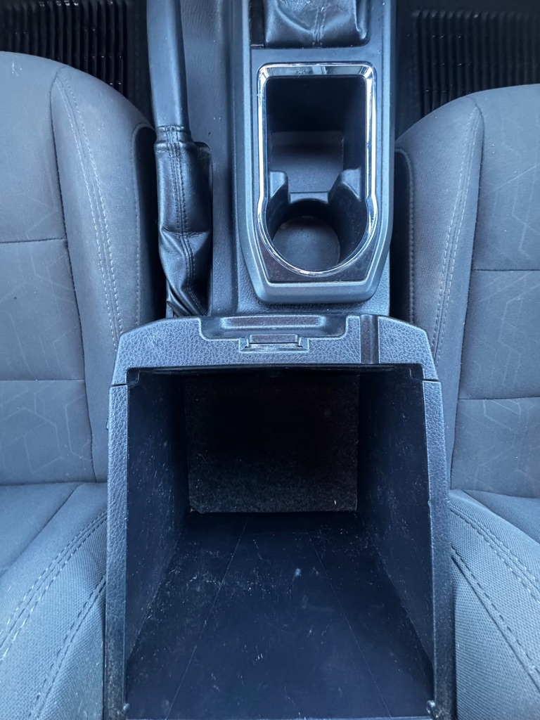 Toyota Tacoma SR5 Double Cab 5' Bed V6 4x2 AT (Natl) 2018