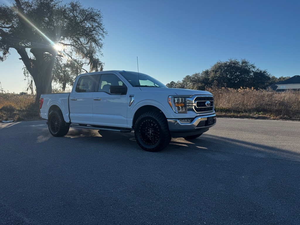 Ford F-150 XLT 2WD SuperCrew 5.5' Box 2021