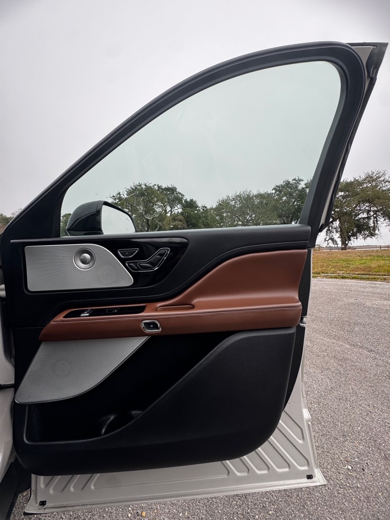 Lincoln Aviator Reserve AWD 2020