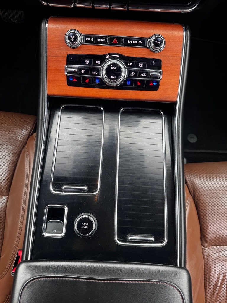 Lincoln Aviator Reserve AWD 2020