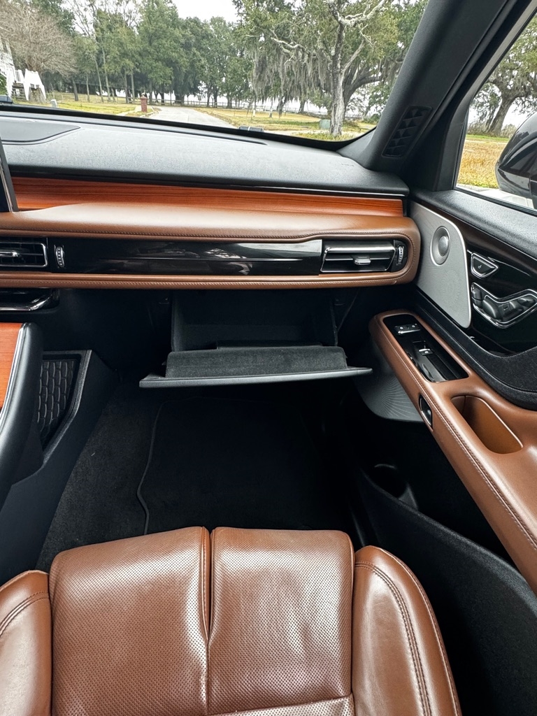 Lincoln Aviator Reserve AWD 2020